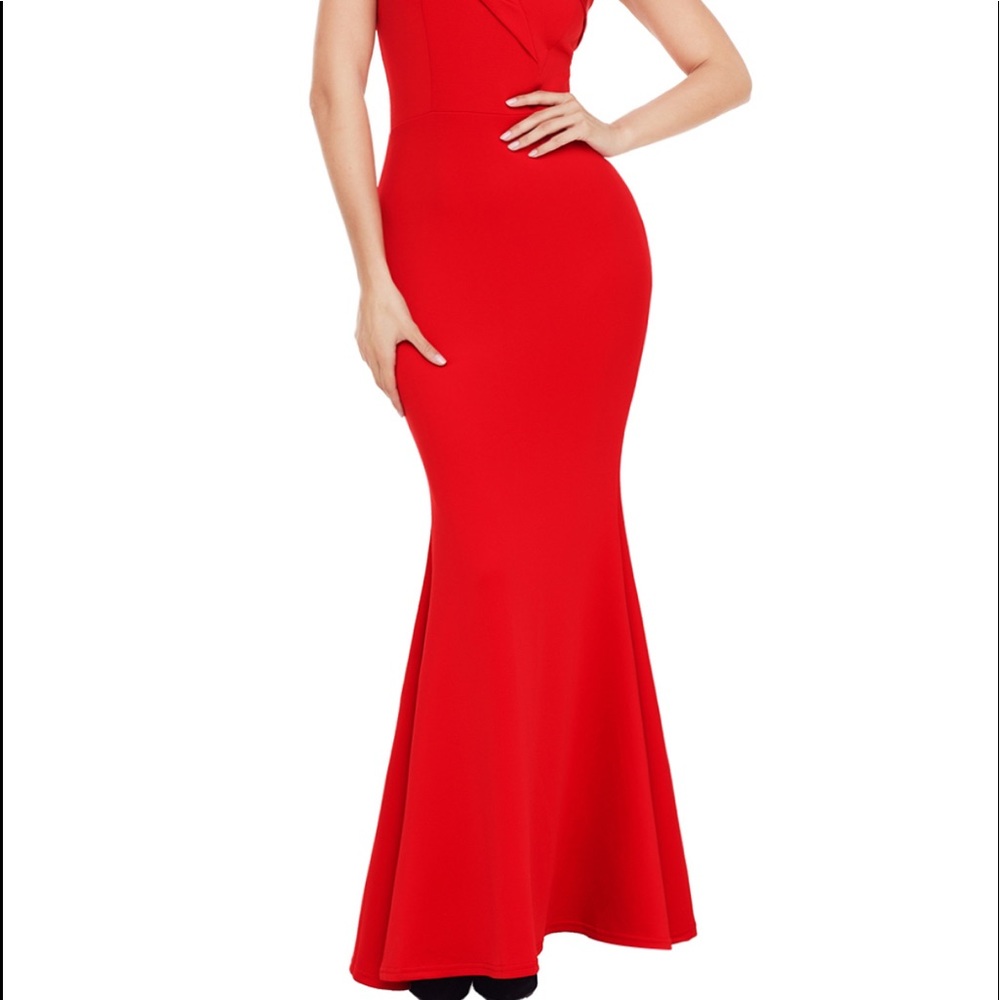 Red one shoulder flared bottom maxi - Picture 3 of 8